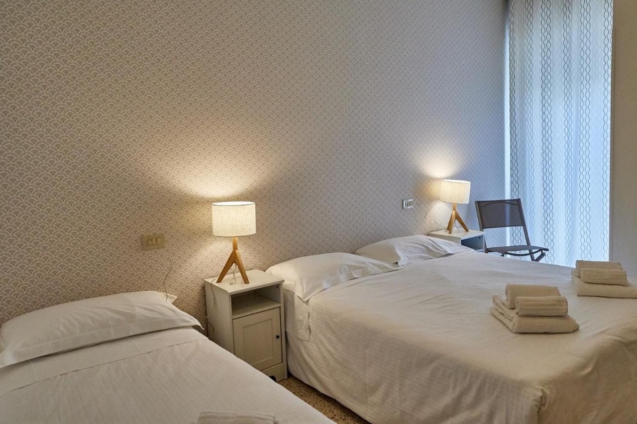 Hotel Spring Rimini Exterior photo