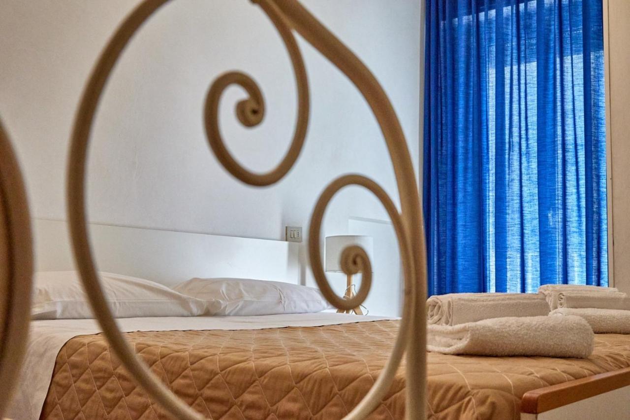 Hotel Spring Rimini Exterior photo