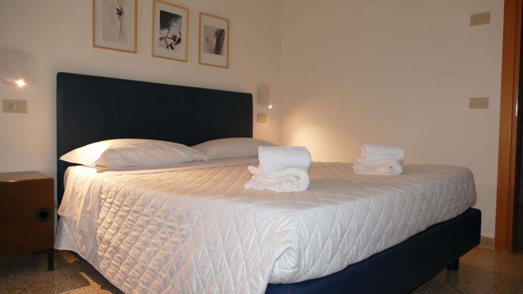 Hotel Spring Rimini Exterior photo